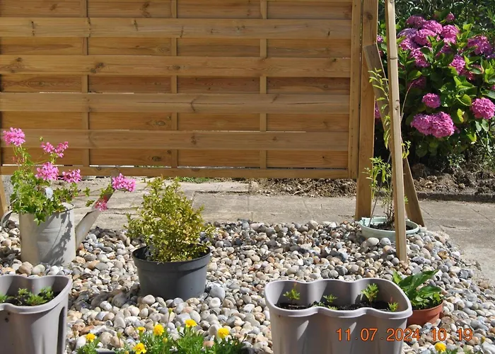 Duplex Avec Jardin Prive, A 20km Des Caps - Fr-1-376-116 Apartment
